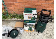Gerni Pressure Washer 1740 psi with Brand New Car and Home Kits