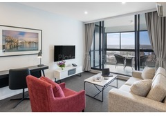 Meriton Suites Kent Street, Sydney