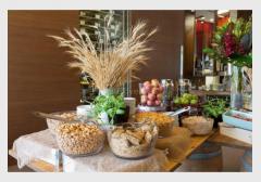 Bacar Restaurant & Bar